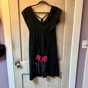 Synergy Flower appliqué organic cotton knit dress L